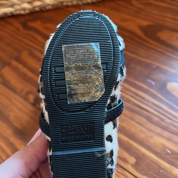 Leopard ballet shoes for toddlers! - Picture 3 of 4